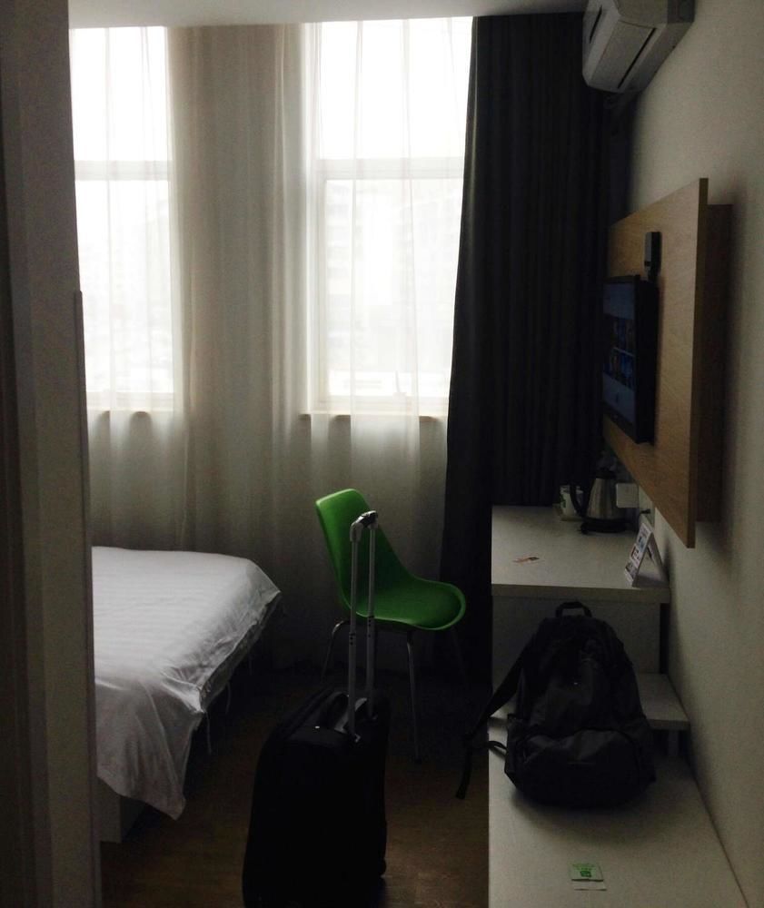 Motel 168 Huanglong Trade Area Branch Вэньчжоу Экстерьер фото